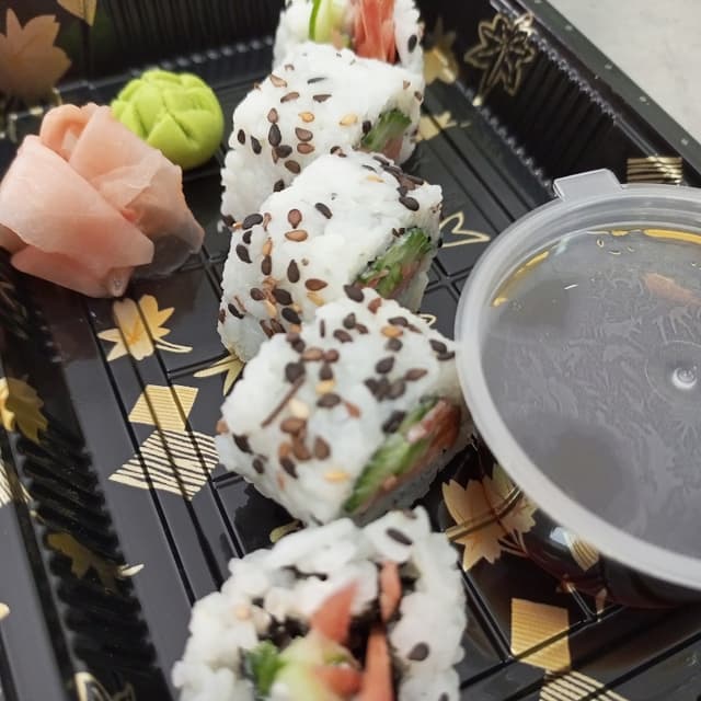 Vegan Sesame Maki Roll